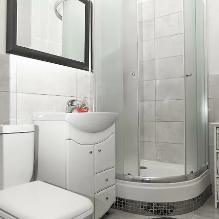 Apartament Hallera 20 아파트 *